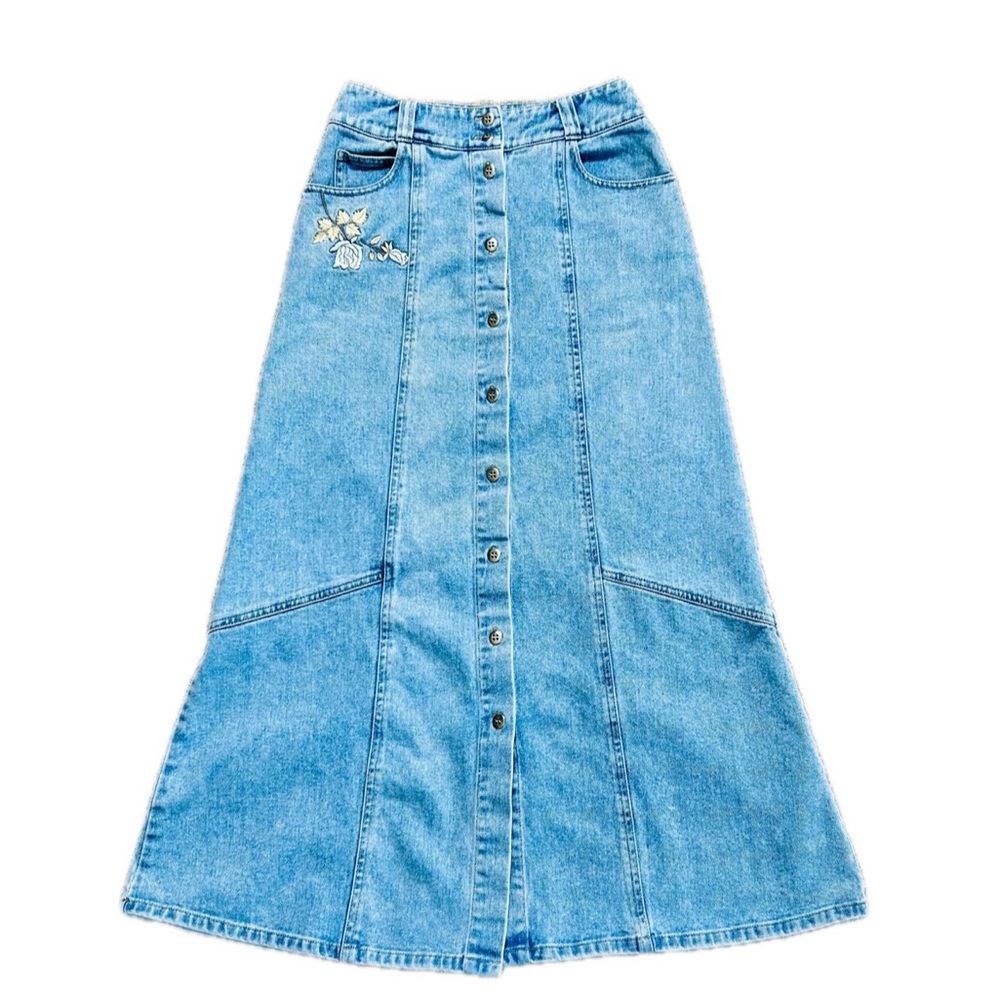 Vintage 90s Button-Front Denim Maxi Skirt with Floral Embroidery size 4